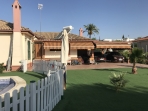 Venta de chalet independiente en urb. 