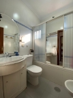 Venta de chalet independiente en urb. 
