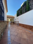 Venta de chalet independiente en urb. 