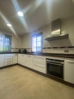 Venta de chalet independiente en urb. 