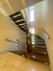 Venta de chalet independiente en urb. 