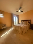 Venta de chalet independiente en urb. 