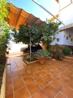 Venta de chalet pareado en urb. 